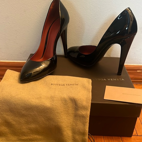 Bottega Veneta Shoes - Bottega Veneta Heel shoes Size Italy 38 Original Box Black Patent Leather